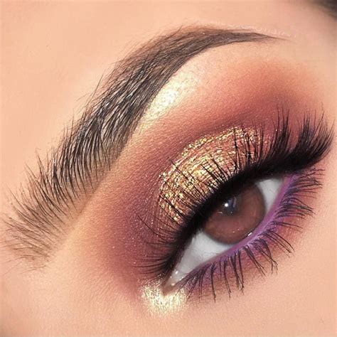 Gold Eyeshadow Looks - Beauty & Health