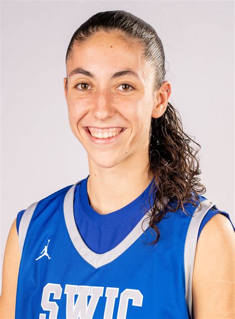 Women’s Basketball Roster – Southwestern Illinois College