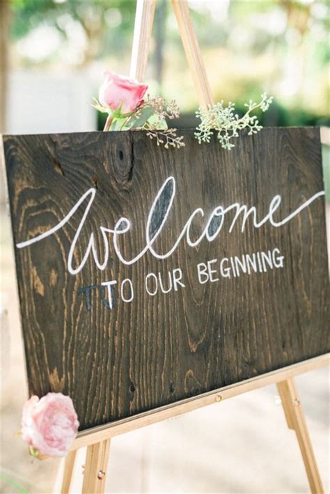 20+ Wedding Sign Ideas Your Wedding Guests Will Love