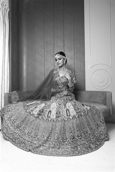 Nip Slips Of Bollywood Actresses Photos, Download The BEST Free Nip