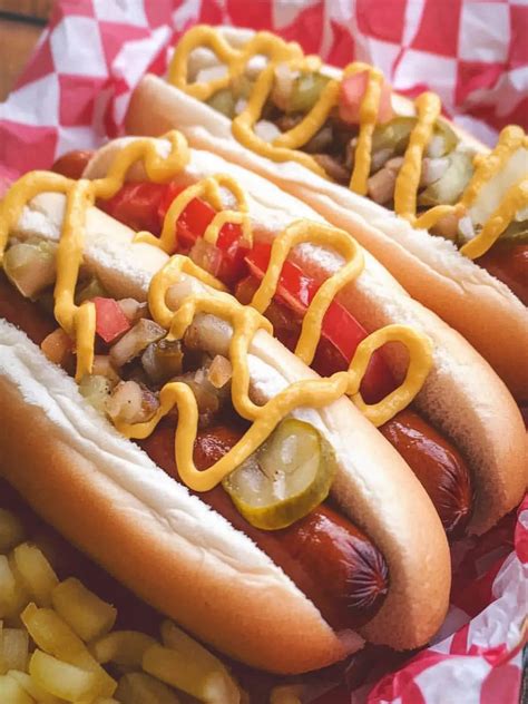 Savory Seattle Hot Dogs with Cream Cheese & Caramelized Onions - Nellie