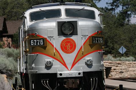 Heroes, Heroines, and History: The Grand Canyon Railway