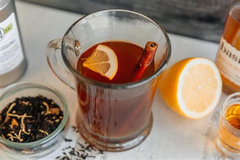 how to make a hot toddy with tea