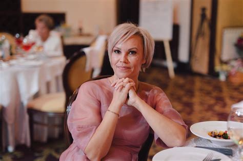 Елена Суркова - 70 фото