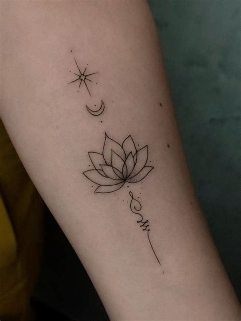 elegant unalome  lotus tattoo ideas  women tatoeage