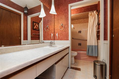 541 McMeans Avenue E | Goodfellow Realty