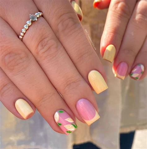 Cute short summer nails to try this summer - Her Blog Journal