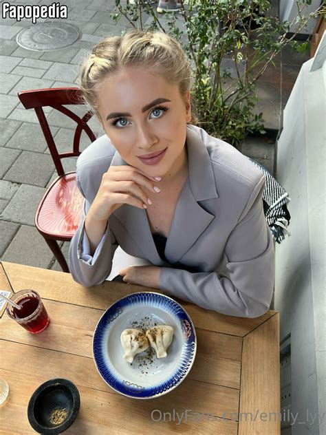 Emily_lyy Nude OnlyFans Leaks - Photo #874810 - Fapopedia
