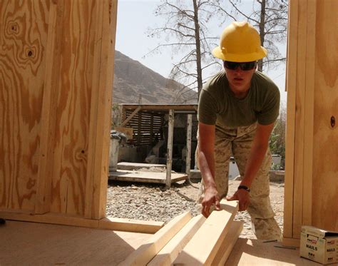 marines  marine combat engineer improves remote bases