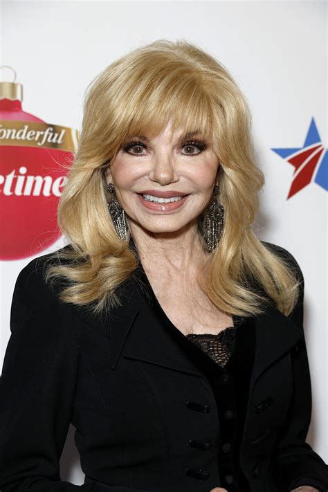 Loni Anderson on New Feel-Good Lifetime Christmas Movie, ‘Happy