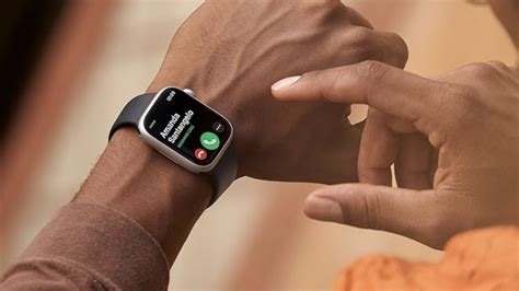 Best Apple deal: Apple Watch Series 8 (GPS + Cellular, 45mm) on sale for $349 | Mashable