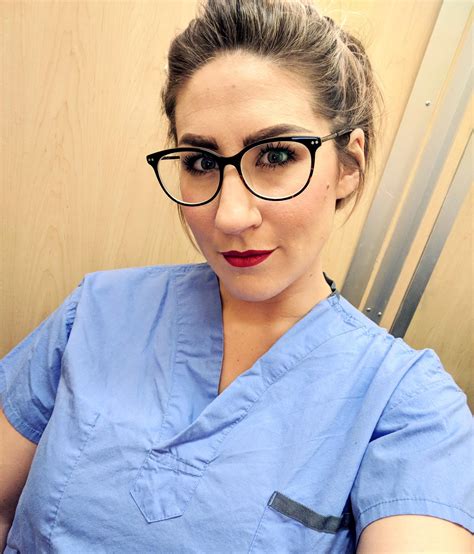 304 best r/alkethadea images on Pholder | Help me apply my sunscreen