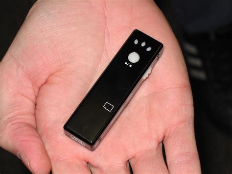 VIDEO CIRCUITS: Tiny Portable USB Video Camera