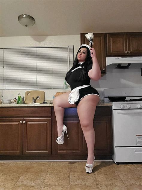 Erika Lewinsky - What would you like for dinner bb's 🤍🖤... | Facebook