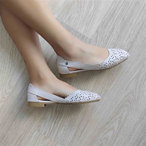 Ballerinas CARMELA Leather Nude 160672