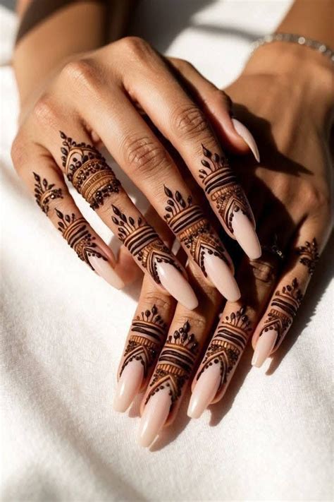 mehendi finger design mehndi designs  fingers minimalistic henna
