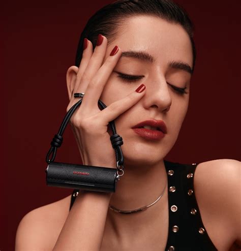 HUAWEI FreeBuds Lipstick 2 口红耳机 - 华为官网