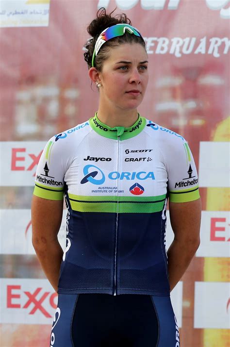 Cycling champ Rohan Dennis returns home after being charged in Olympian