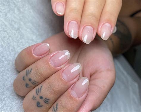 Blindagem Na Unha Natural Decorada - Blindagem de unhas: como fazer e quanto tempo dura? - Unhas Decoradas 2025