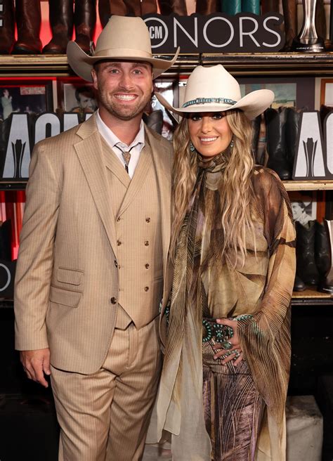 Lainey Wilson engaged to Devlin 'Duck' Hodges after 4 years of dating