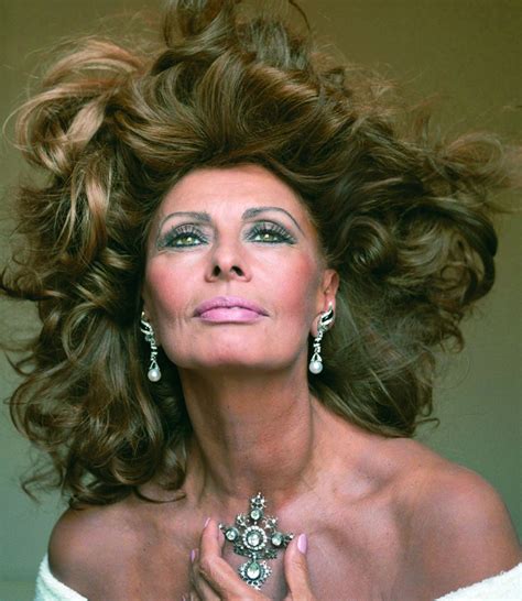 Biografia di Sophia Loren, vita e storia