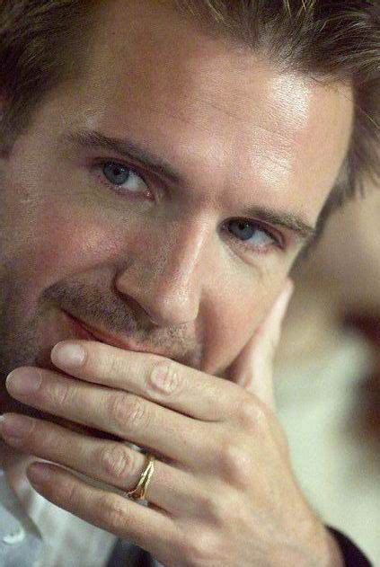 Ralph Fiennes The Reader - 4K Artist Wallpaper