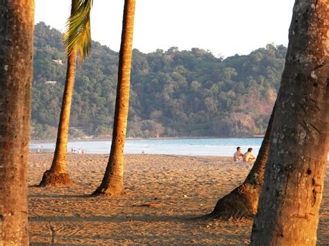 Costa Rica Cheating Husbands / Wives