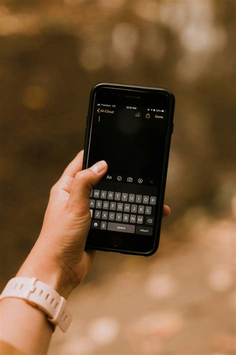 Seniors Texting Humor: Funny Acronyms