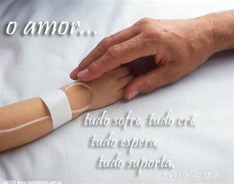 Alguem Que Age Com Responsabilidade Para Ajudar Os Outros