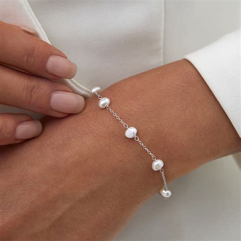 Серебряные украшения по выгодной цене | Выбрать и купить украшение из ...