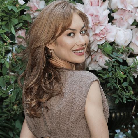 Oblong face shape hairstyles can instantly slim your appearance today 11