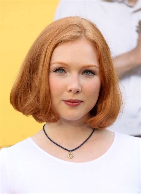 Molly Quinn Style Clothes Outfits And Fashion / Photo of molly quinn