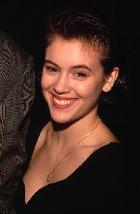 From Child Star to Leading Lady: Adorable Photos of Young and beautiful