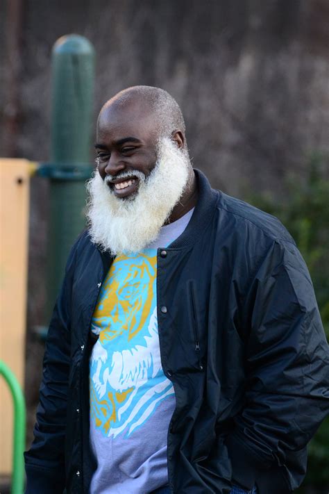 Magnificent white beard on this black guy! Black Men Beards, Handsome