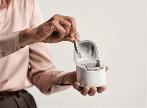 Resound Hearing Aids - Sound Comforts | Best Digital Hearing Aid ...