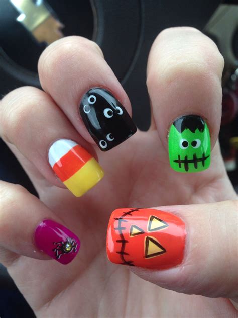 Cute Halloween Nail Art