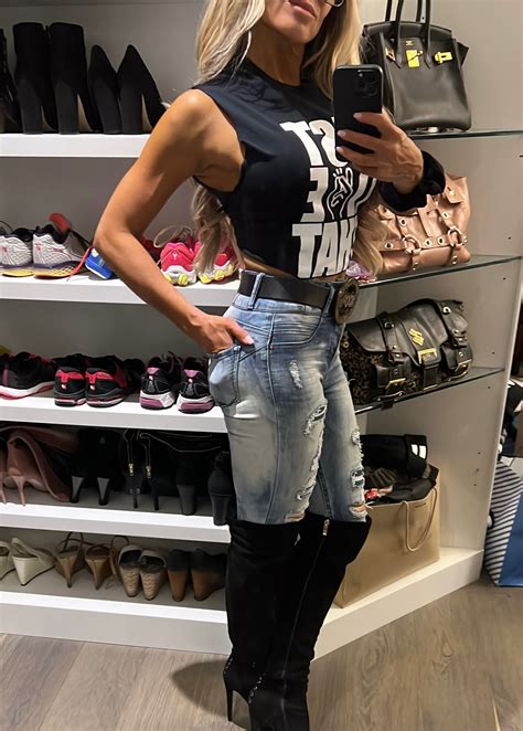 Why Didn't Trish Stratus Pose Nude For Playboy? - PWPIX.net