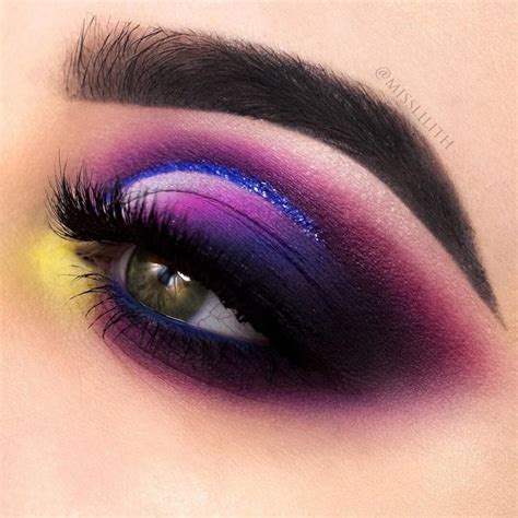 Pin on ʍακεuρ♡ | Eye makeup, Makeup inspo, Makeup