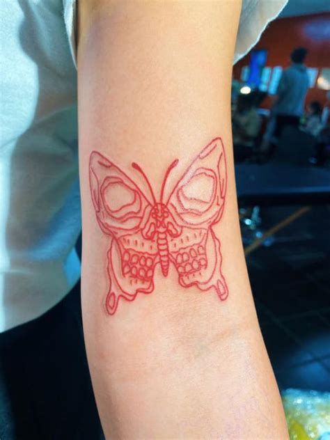 140 Outline Tattoo Ideas to Inspire Your Next Ink | Art and Design