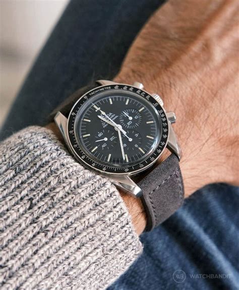 Omega Speedmaster Professional Strap Guide by WatchBandit - WatchBandit ...