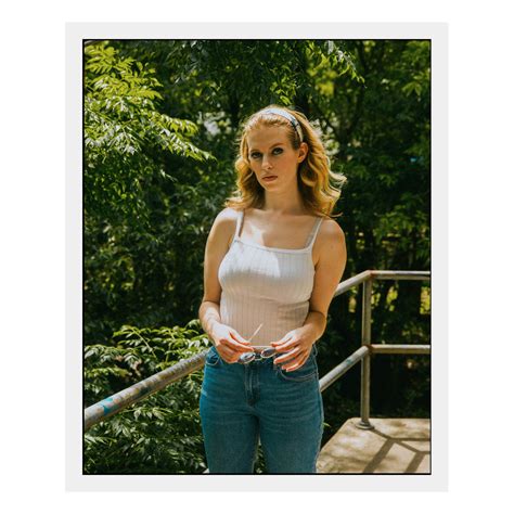 Barbara Dunkelman - Back In Time (By Wes Ellis) : r/RTGirls
