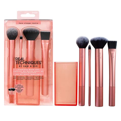 Real Techniques Набор кистей для макияжа Flawless base set - купить с ...