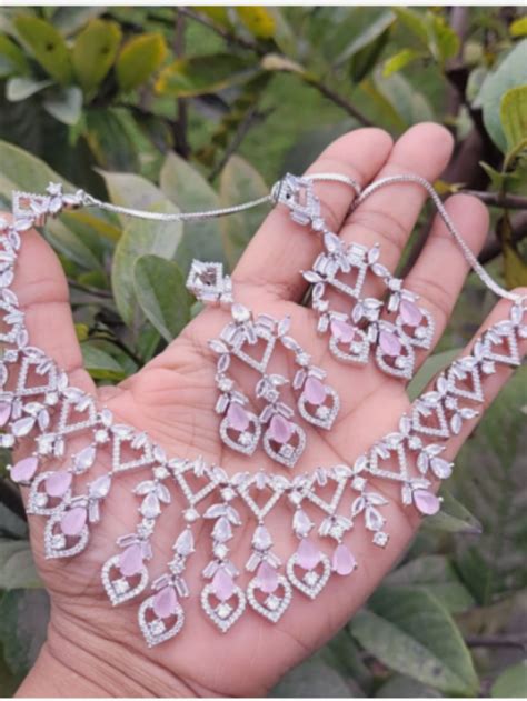 10 Most Expensive Necklaces Ever Sold » HaimiWorld