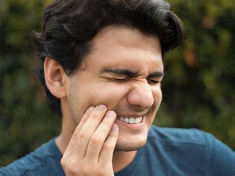 How to relieve gum pain fast - McKee Dental Associates