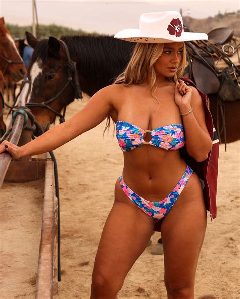 Kulani Kinis - Bikinis & Swimsuits for Men & Women | Bikini Village