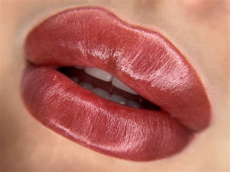 Татуаж губ в Москве в салоне красоты | CITY NAILS – доступные цены на ...