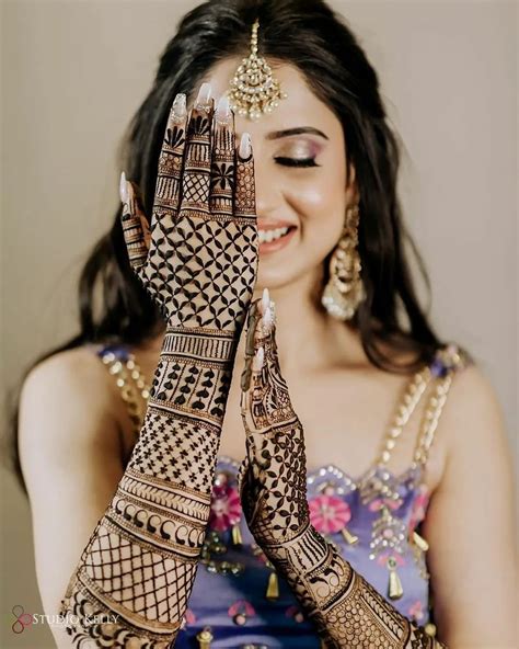 newest bridal mehndi designs  hands legs  flaunt   big