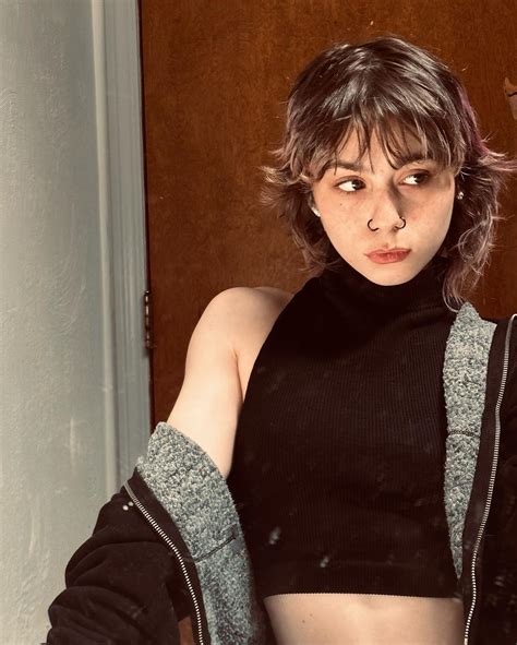 @caciablue | like double cherry pie 💋 | Instagram