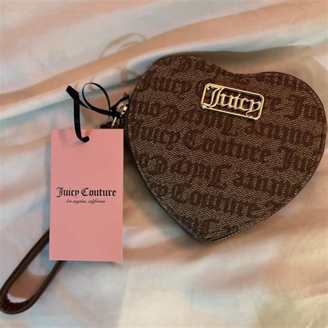 JUICY COUTURE WALLET! 🤎🤍🎀🐩 Brand New Juicy Couture... - Depop