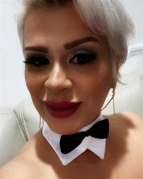 Myra La Chula - 💋 ️💋Buenas noches Mis Chuladas desde California 💋 ️💋 ️